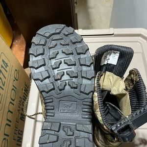 Mens boots. Worn once